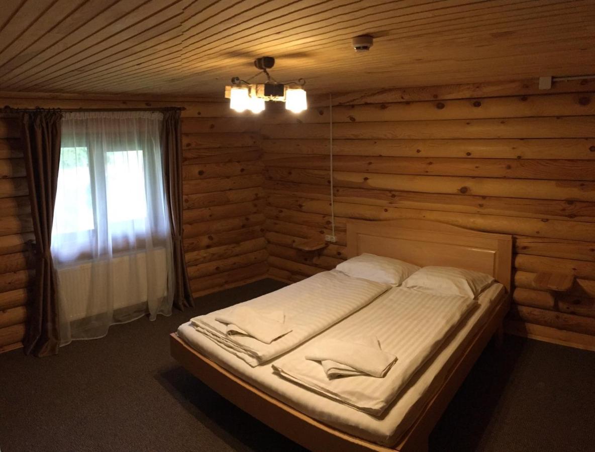 Sokolyne Gnizdo Hotel Korostov Екстериор снимка