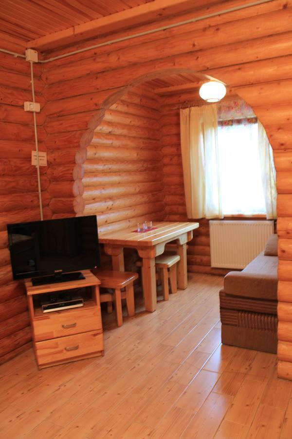 Sokolyne Gnizdo Hotel Korostov Екстериор снимка