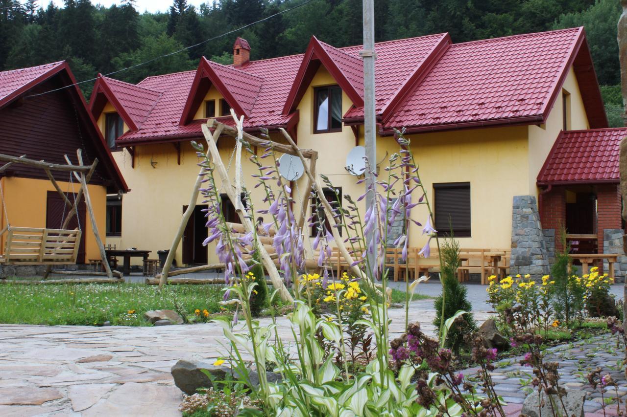 Sokolyne Gnizdo Hotel Korostov Екстериор снимка