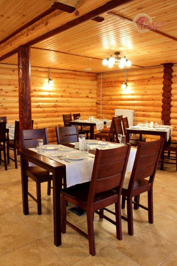 Sokolyne Gnizdo Hotel Korostov Екстериор снимка
