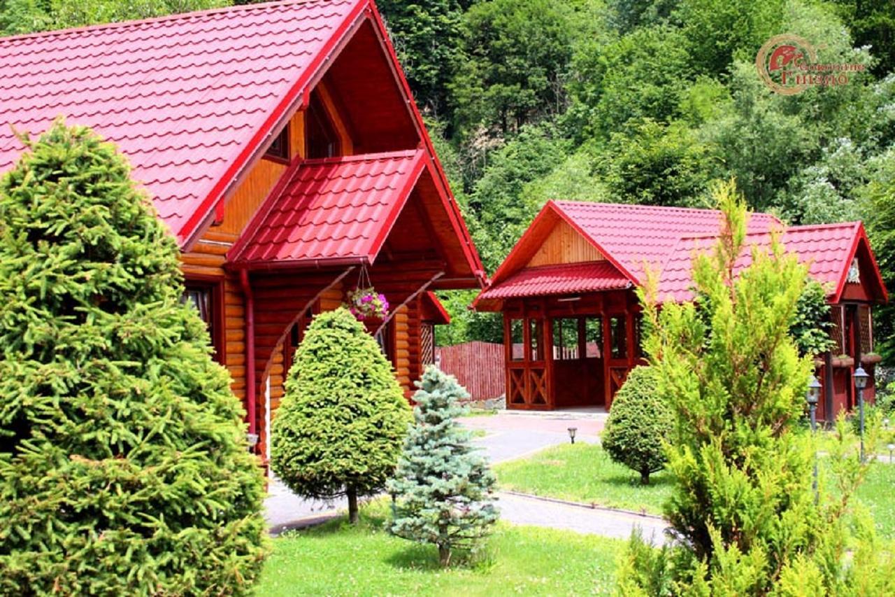 Sokolyne Gnizdo Hotel Korostov Екстериор снимка