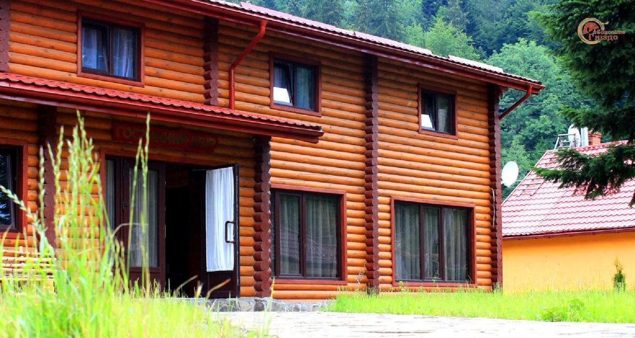 Sokolyne Gnizdo Hotel Korostov Екстериор снимка