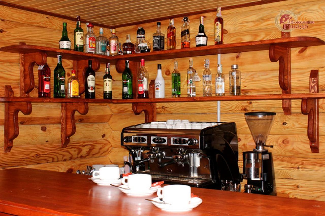 Sokolyne Gnizdo Hotel Korostov Екстериор снимка